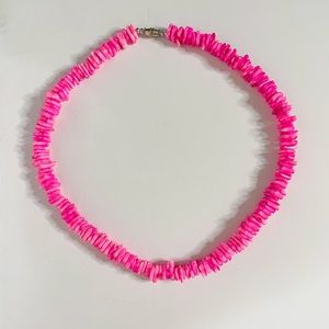 Vintage 90’s/Y2K Pink Puka Shell Surfer Necklace